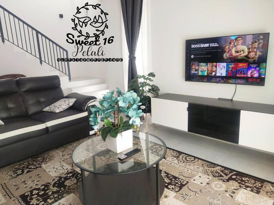 Sweet 16 Pelali Homestay Pengerang Kültér fotó