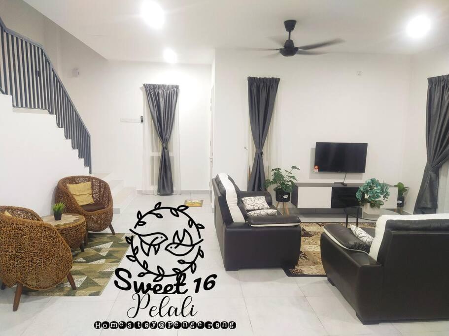 Sweet 16 Pelali Homestay Pengerang Kültér fotó